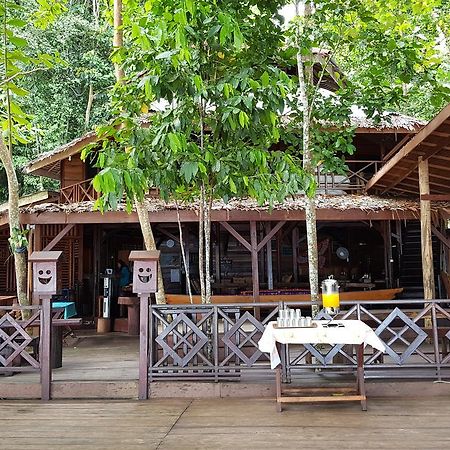 Raja Ampat Dive Resort Tapokreng Eksteriør billede