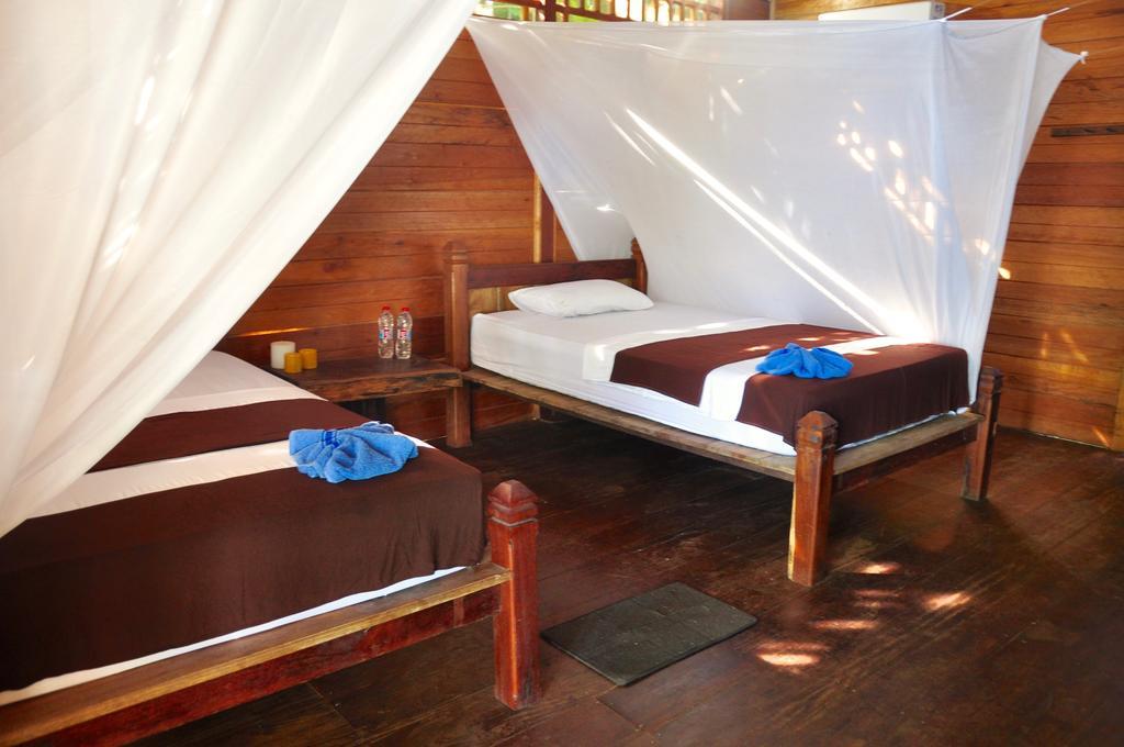 Raja Ampat Dive Resort Tapokreng Eksteriør billede
