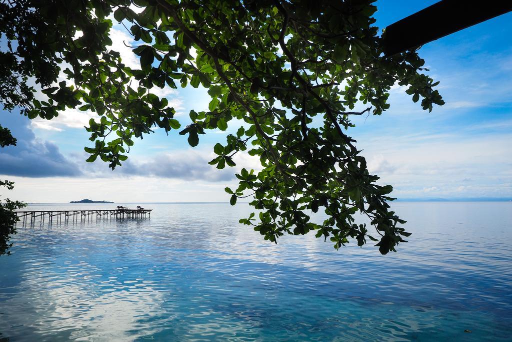 Raja Ampat Dive Resort Tapokreng Eksteriør billede
